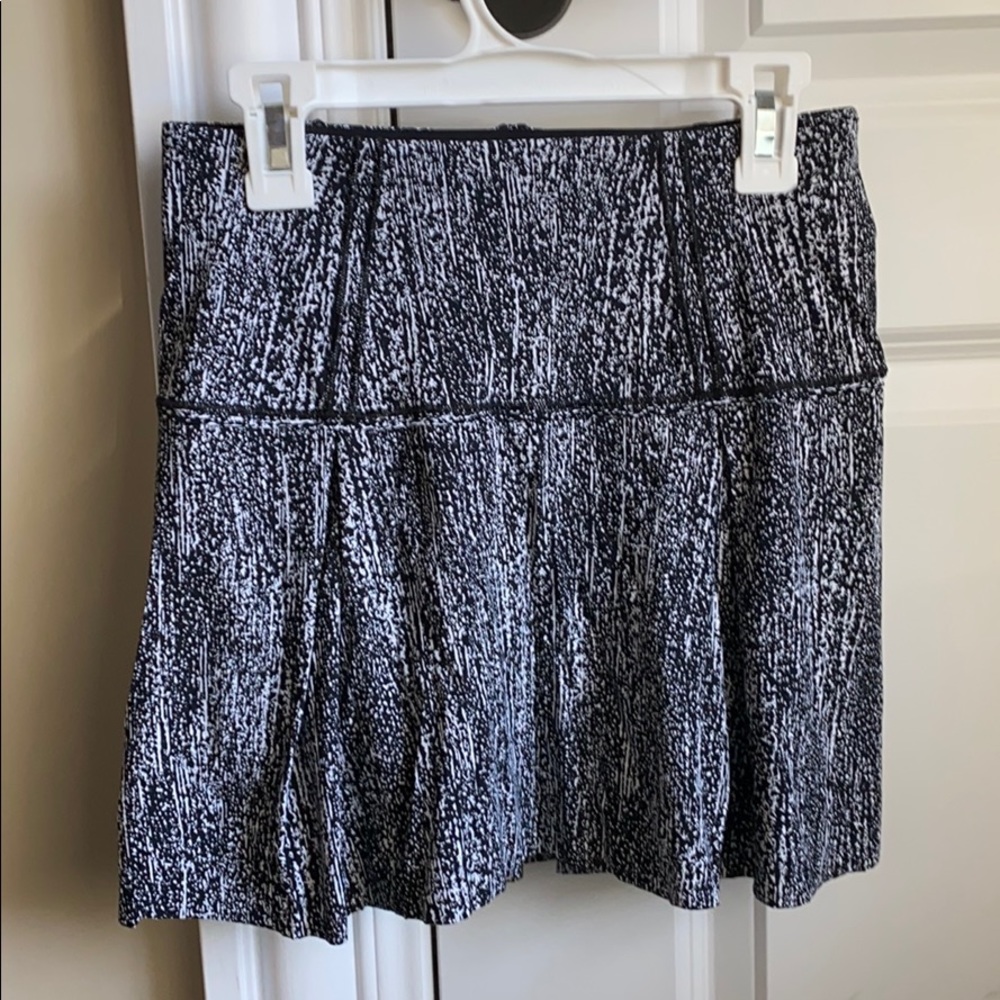 Lululemon tennis skirt